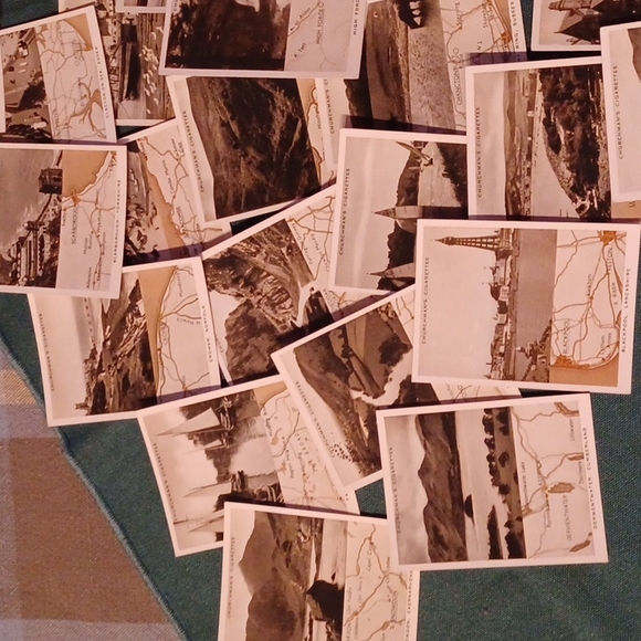 Churchman's cigarette cards - Holidays in Britain 🇬🇧 - Picture 2 of 13